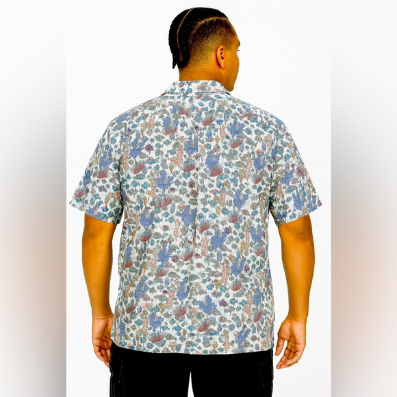 Tori Richard Aquaculture Short-Sleeved Shirt - Picture 2 of 3